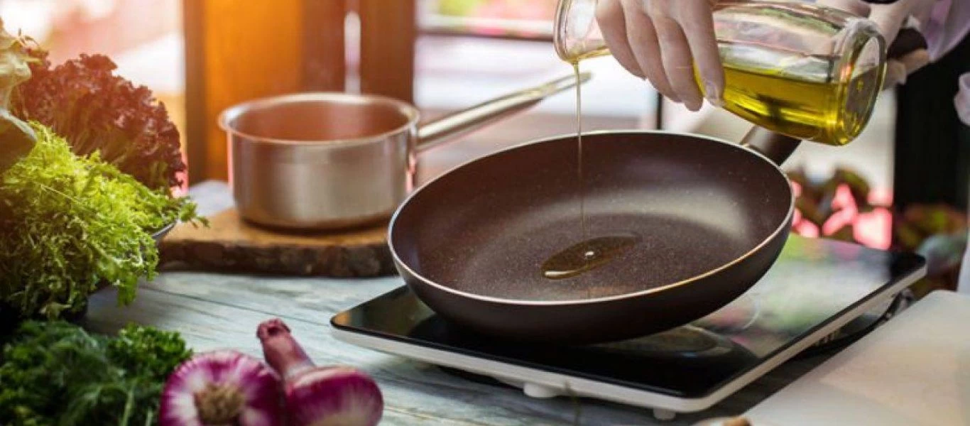 Κάθε πότε πρέπει να αλλάζουμε τα αντικολλητικά τηγάνια;